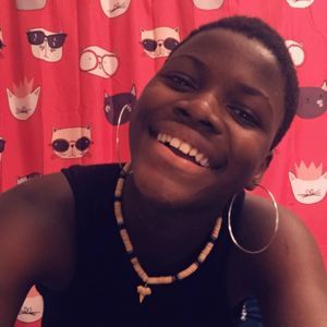 Meet your Posher, Lizzie